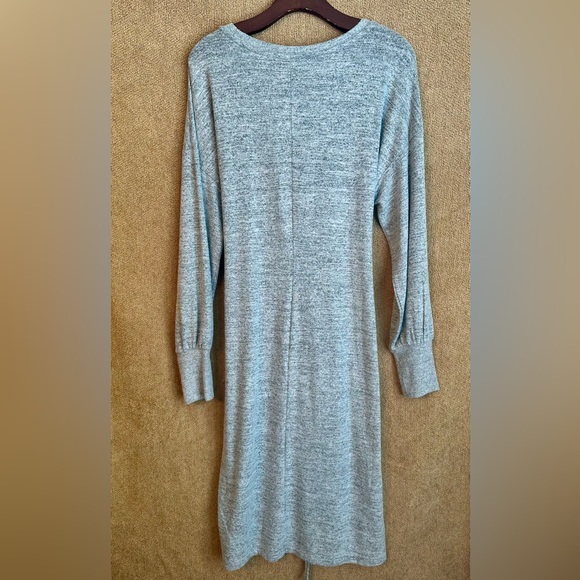 Gap Midi Sweater Wrap Dress size Medium - Picture 3 of 8